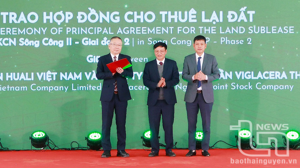 Đơn vị chủ đầu tư hạ tầng Khu công nghiệp Sông Công II - giai đoạn 2 là Công ty CP Viglacera Thái Nguyên ký kết hợp đồng cho thuê lại đất với Công ty TNHH Tập đoàn Huali Việt Nam